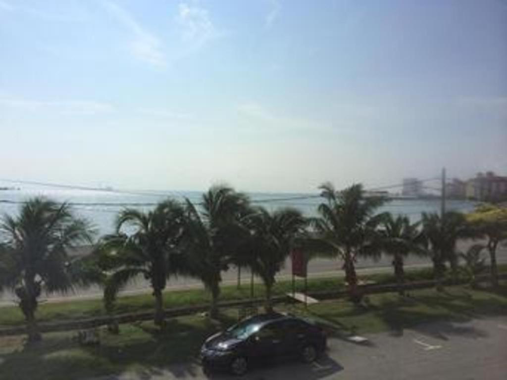 Sea Front Hotel Port Dickson Kültér fotó